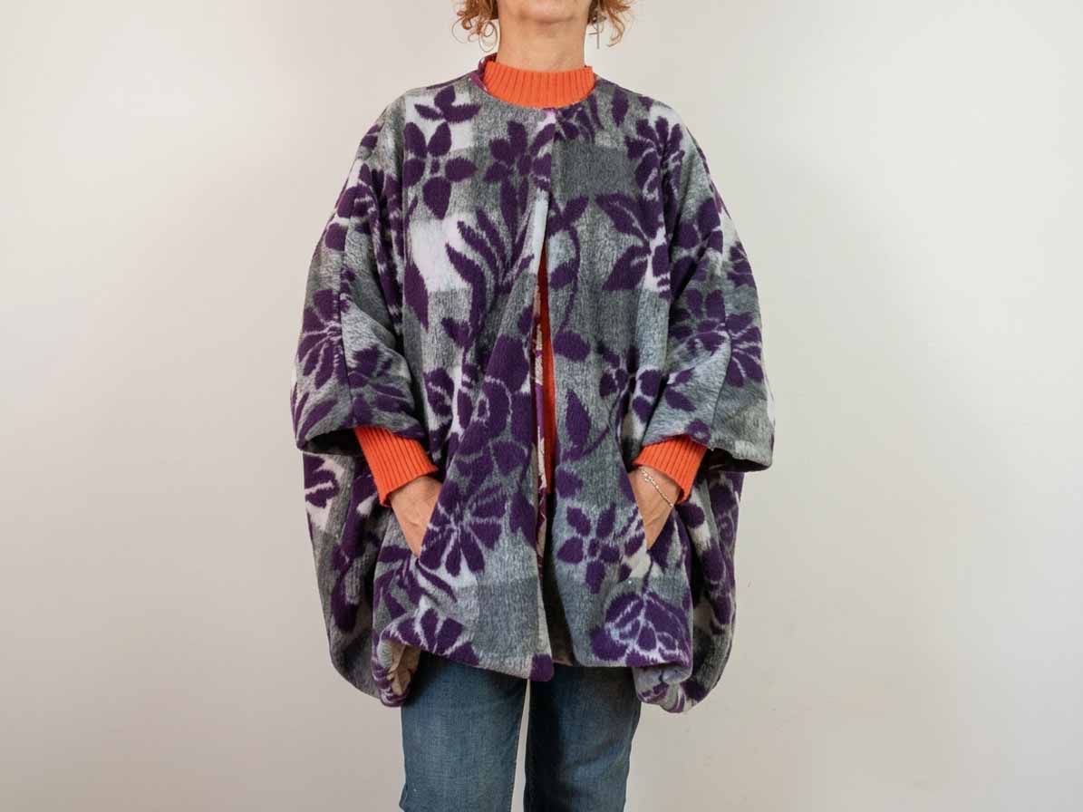 Abrigo / Chaquetón ^Ref.: Morado Flores^ - Imagen 2